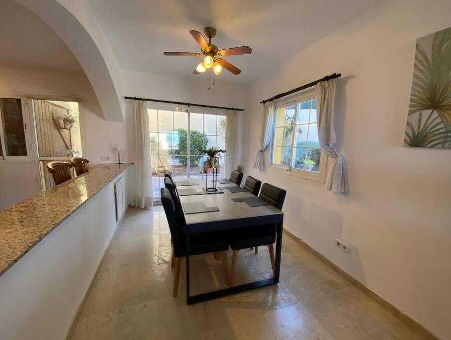 3 Bedroom Home With Amazing Views & Outdoor Spaces Manilva Buitenkant foto