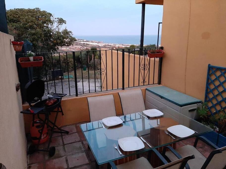 3 Bedroom Home With Amazing Views & Outdoor Spaces Manilva Buitenkant foto